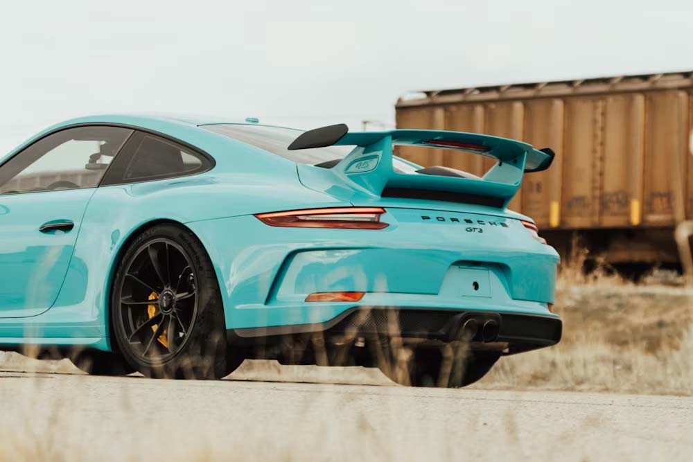 Porsche : impact des nouveaux modèles sur les profits en 2024