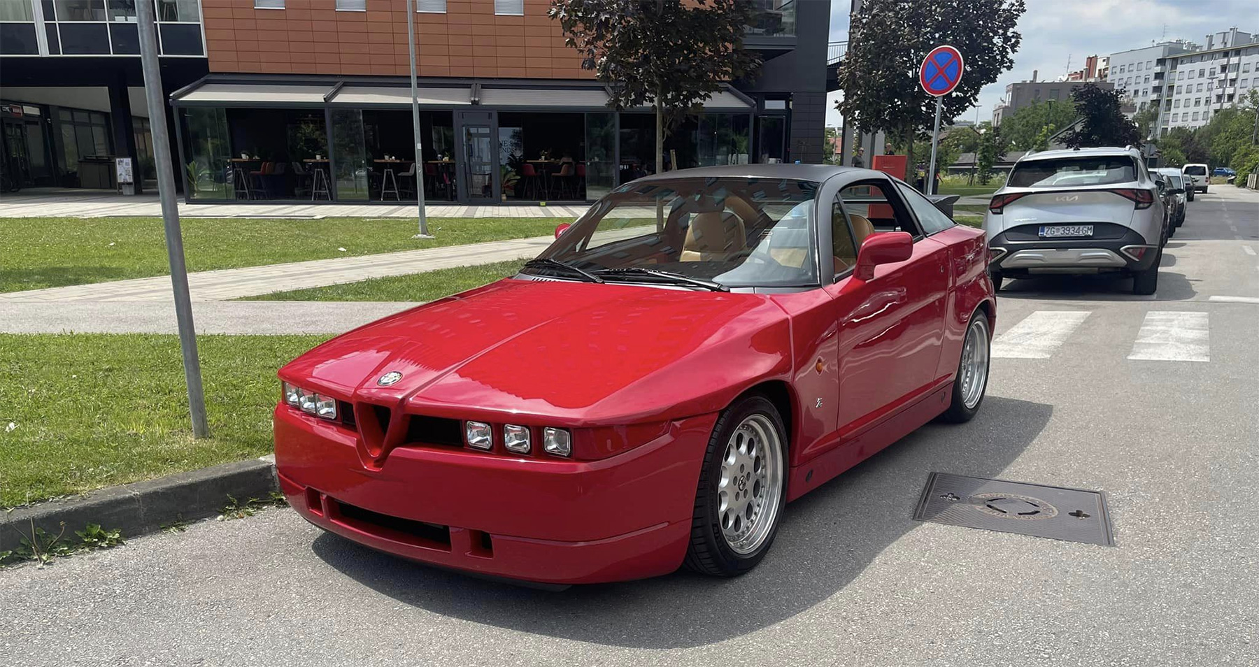 Alfa Romeo SZ