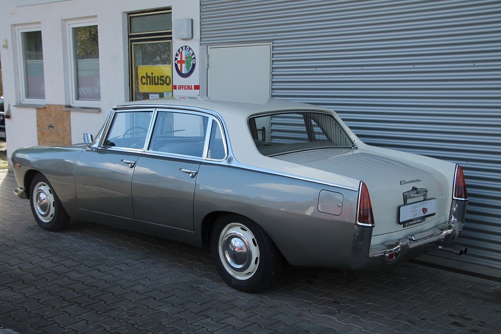 Lancia Flaminia Berlina (1957)