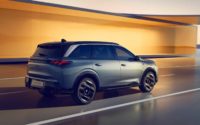 Peugeot lance les nouveaux SUV 5008 et E-5008