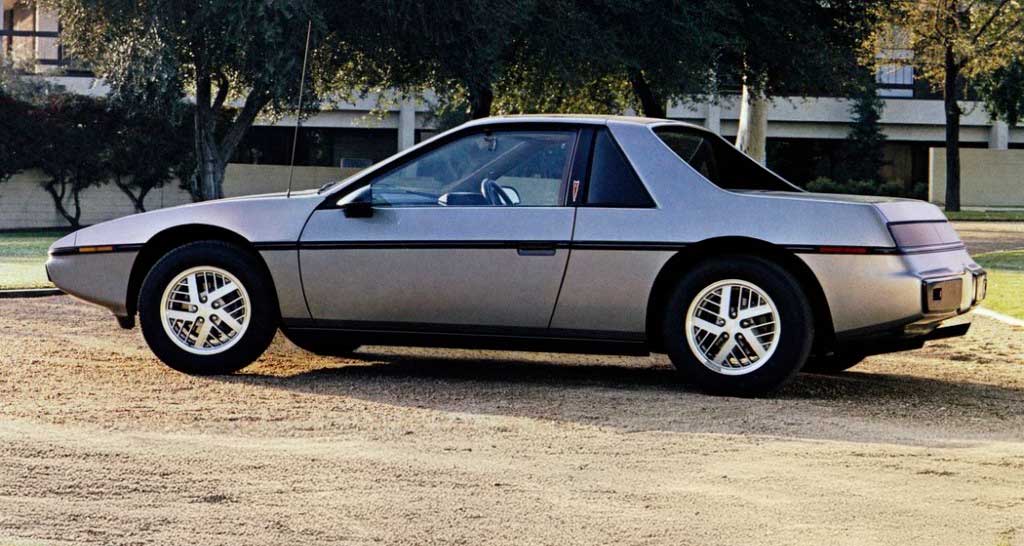 Pontiac Fiero GT