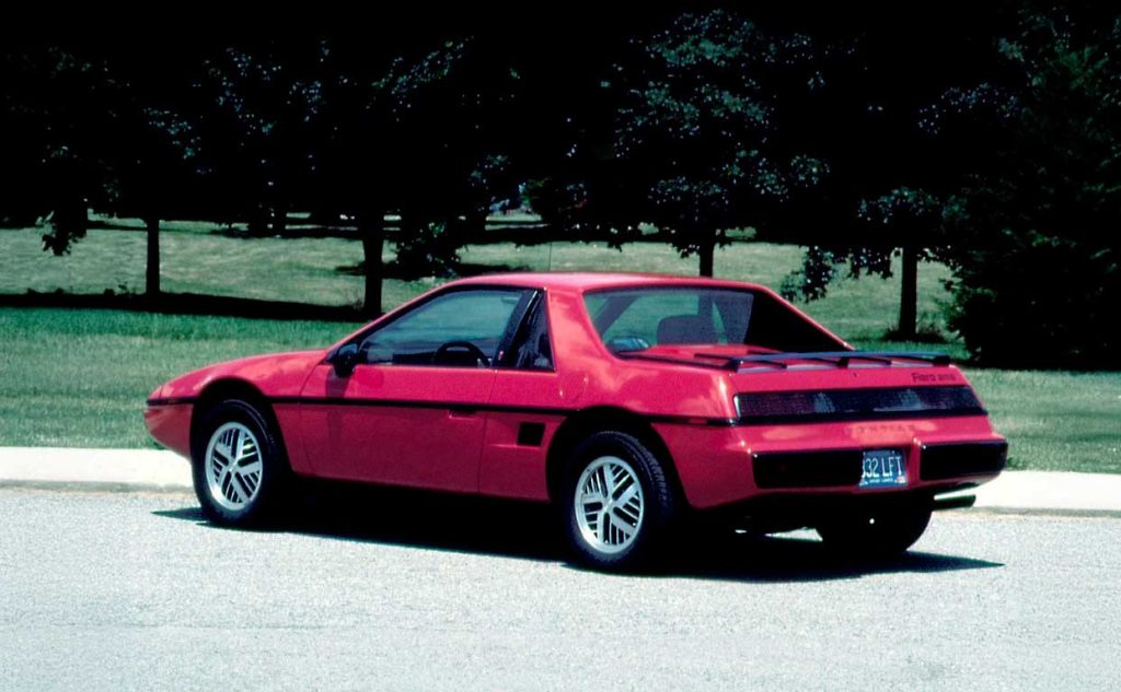 Pontiac Fiero GT