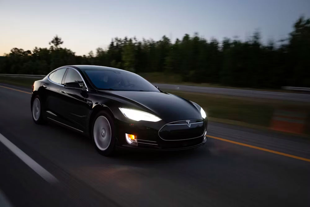 Tesla en recul : Une première baisse des livraisons annuelles depuis 2011